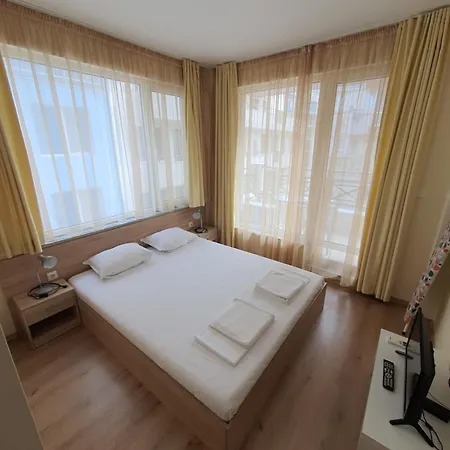 Apartmán таня 10 *