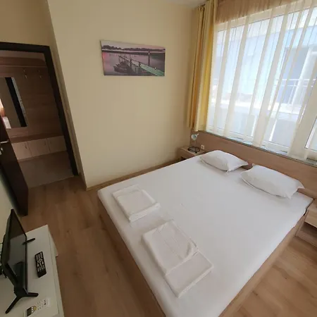 таня 10 ポモリエ