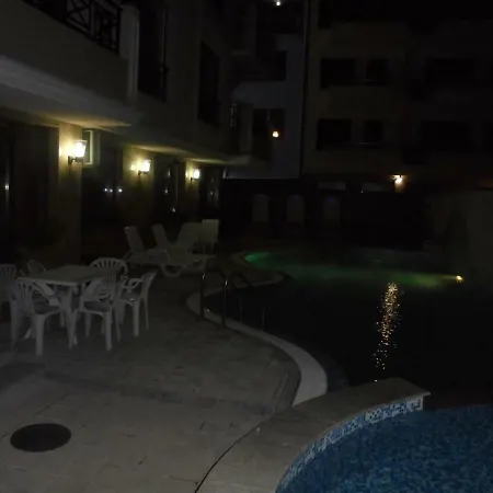 таня 10 * ポモリエ